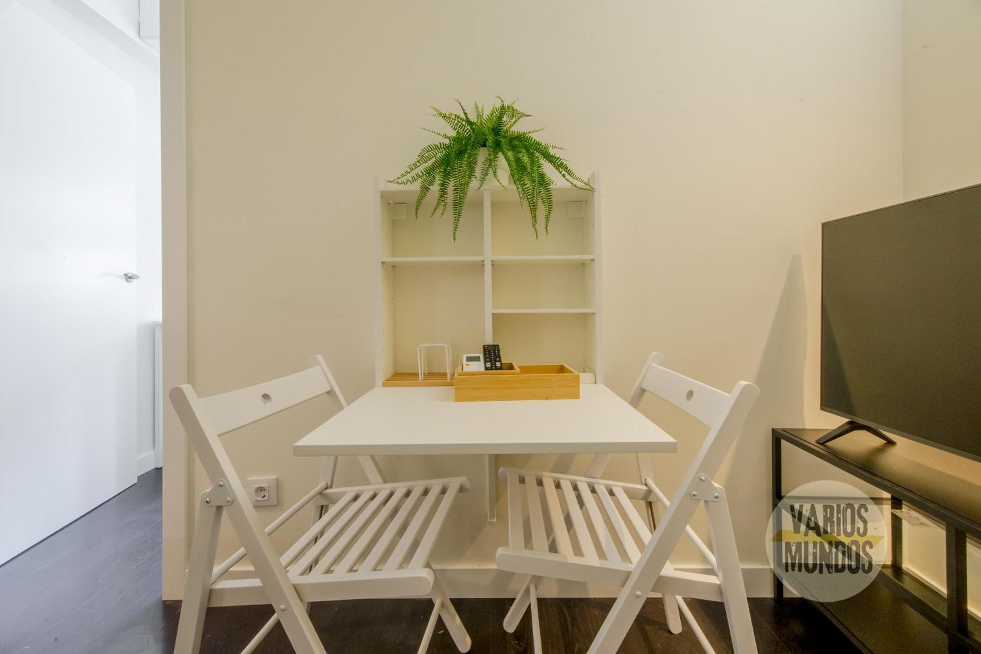 Confortable Apt Para 3 Pax A 1 Min De Gran Via Madrid Ngoại thất bức ảnh