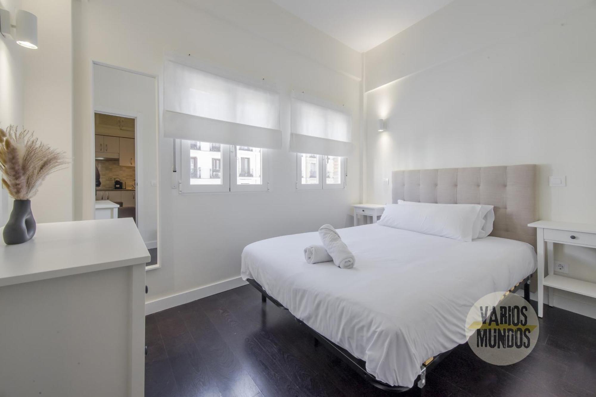Confortable Apt Para 3 Pax A 1 Min De Gran Via Madrid Ngoại thất bức ảnh